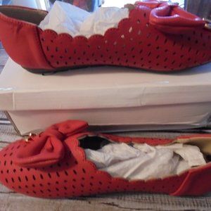 Victoria K Flats NEW